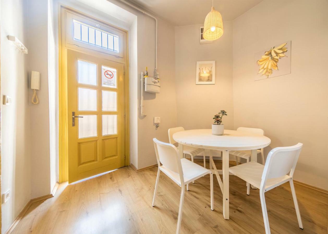 Kurkuma Apartment Budapest Esterno foto
